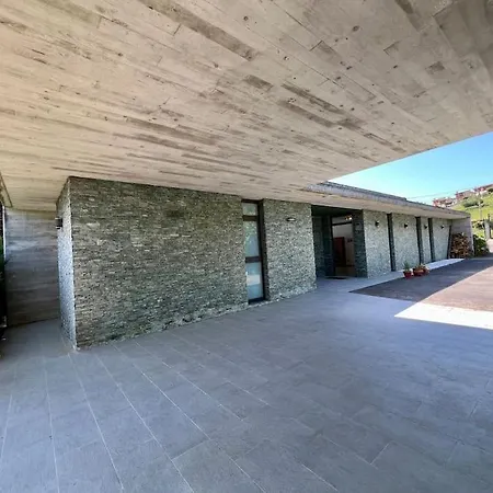Dream Serenity, Stylish Host Santa Cruz De Bezana